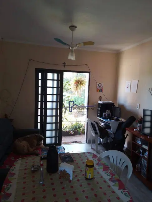 Foto 4 de Casa com 2 quartos à venda, 349m2 em Jardim dos Pinheiros, Atibaia - SP