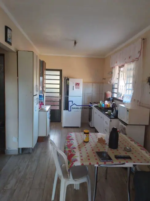 Foto 3 de Casa com 2 quartos à venda, 349m2 em Jardim dos Pinheiros, Atibaia - SP