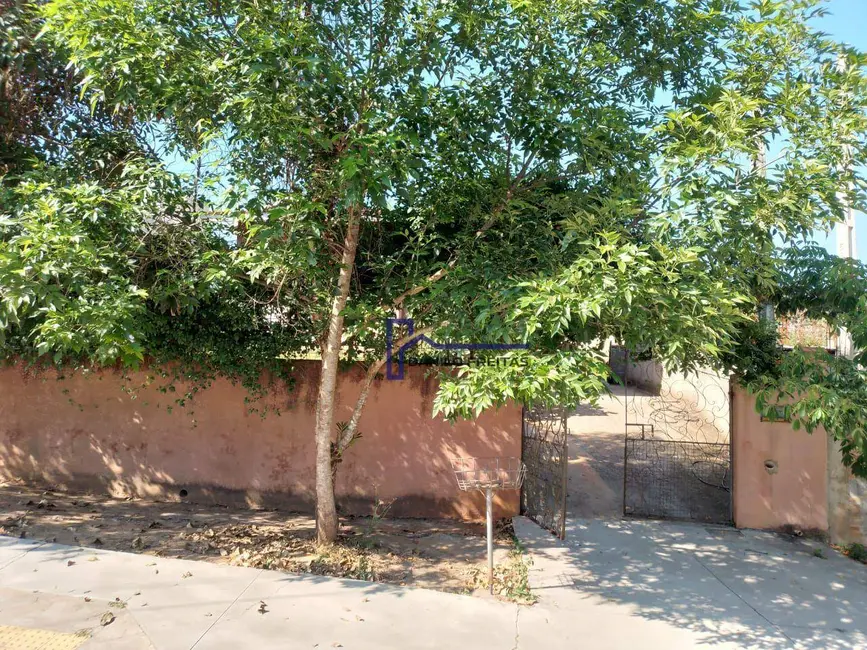 Foto 1 de Casa com 2 quartos à venda, 349m2 em Jardim dos Pinheiros, Atibaia - SP