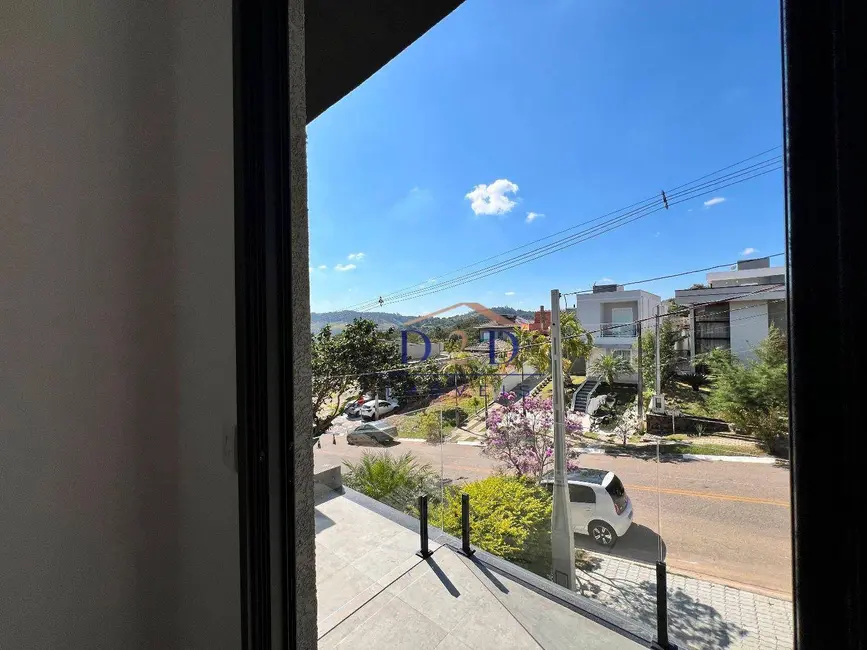 Foto 5 de Casa de Condomínio com 3 quartos à venda, 300m2 em Atibaia - SP