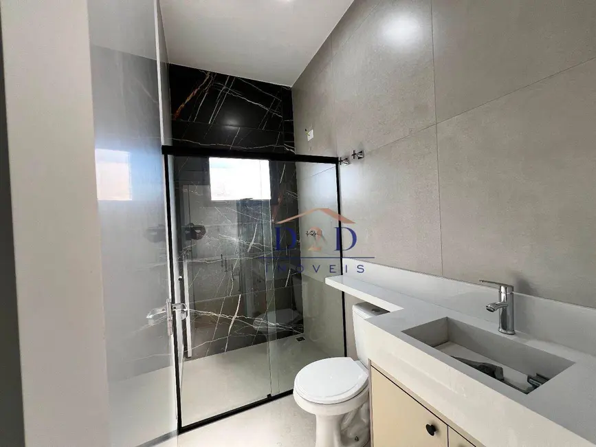 Foto 3 de Casa de Condomínio com 3 quartos à venda, 300m2 em Atibaia - SP