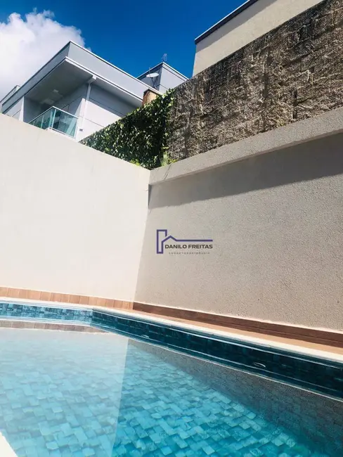 Foto 2 de Casa com 3 quartos à venda, 110m2 em Jardim Maristela, Atibaia - SP