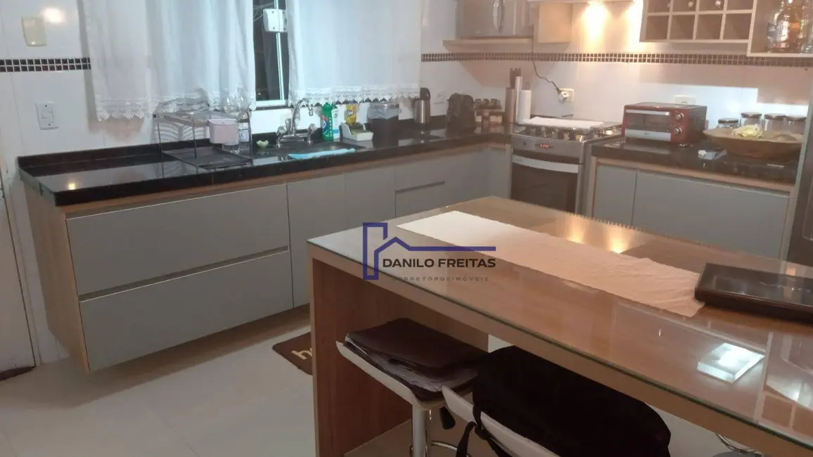 Foto 8 de Casa de Condomínio com 2 quartos à venda, 180m2 em Vila dos Netos, Atibaia - SP