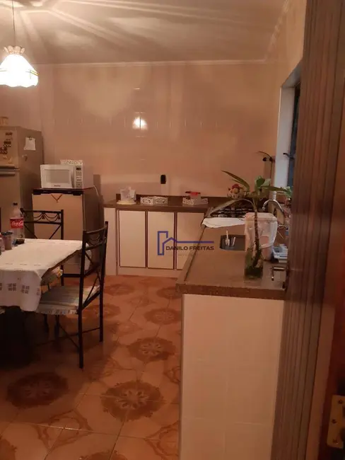 Foto 3 de Casa com 4 quartos à venda, 360m2 em Jardim do Lago, Atibaia - SP