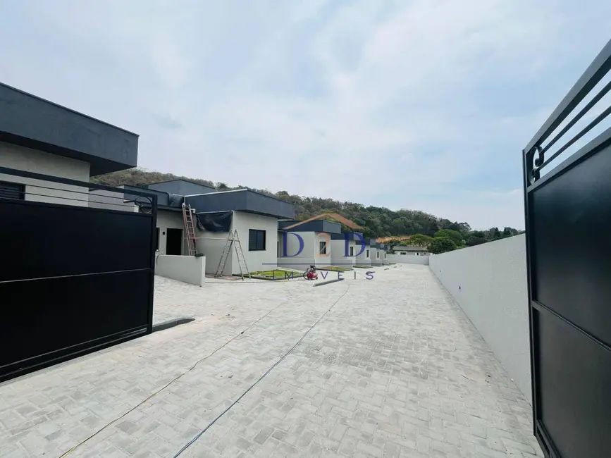 Foto 2 de Casa de Condomínio com 3 quartos à venda, 162m2 em Jardim Paraíso da Usina, Atibaia - SP