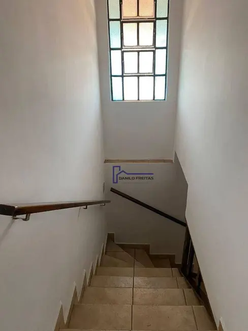 Foto 8 de Casa com 3 quartos à venda, 300m2 em Jardim das Cerejeiras, Atibaia - SP