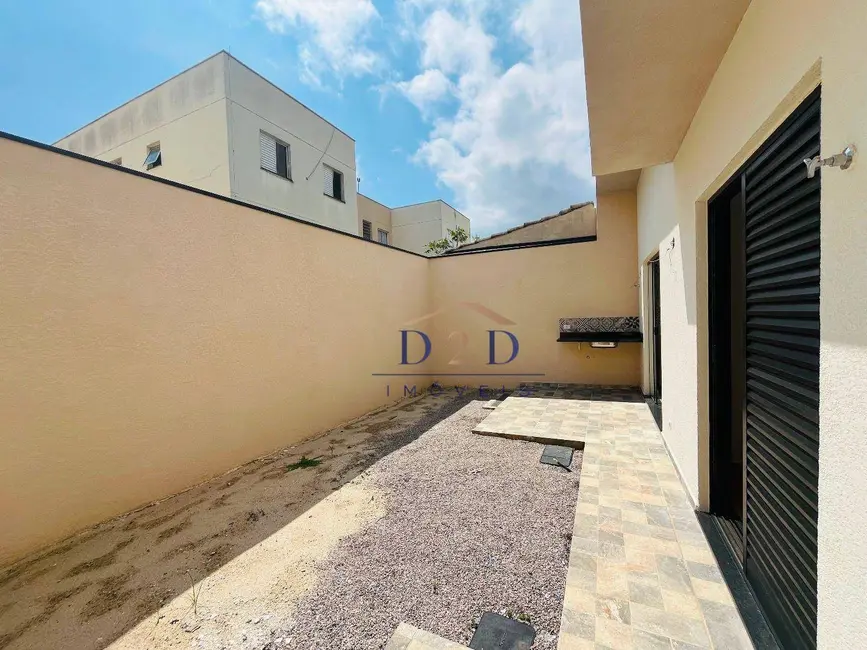 Casa com 3 quartos à venda, 176m2 em Nova Cerejeira, Atibaia - SP - imagem 4 Foto 4 de Casa com 3 quartos à venda, 176m2 em Nova Cerejeira, Atibaia - SP