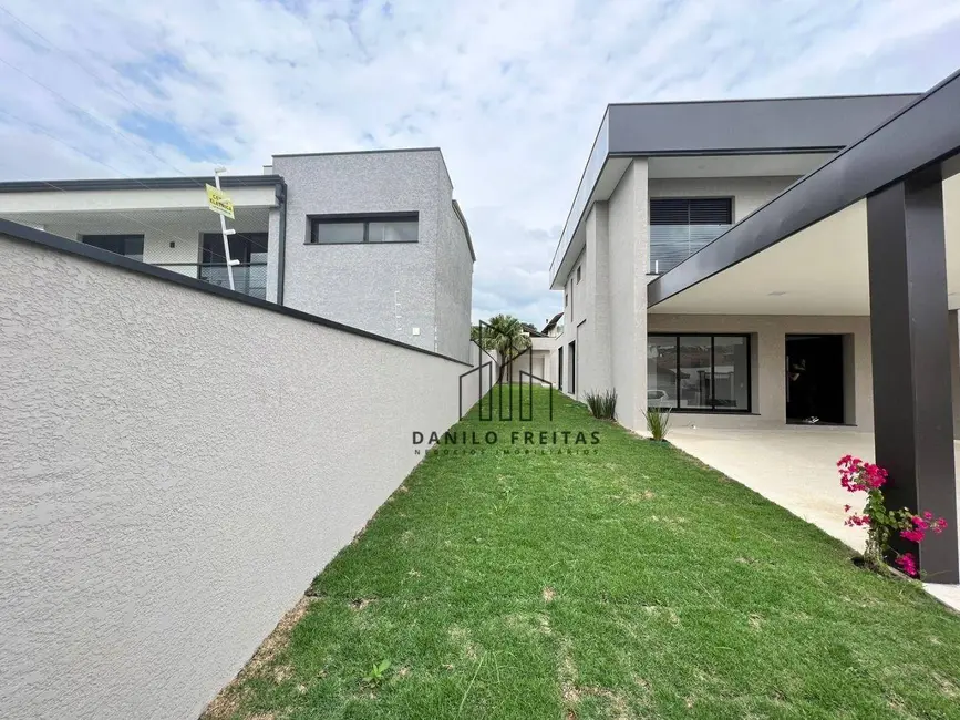 Foto 3 de Casa com 3 quartos à venda, 720m2 em Vila Esperia ou Giglio, Atibaia - SP