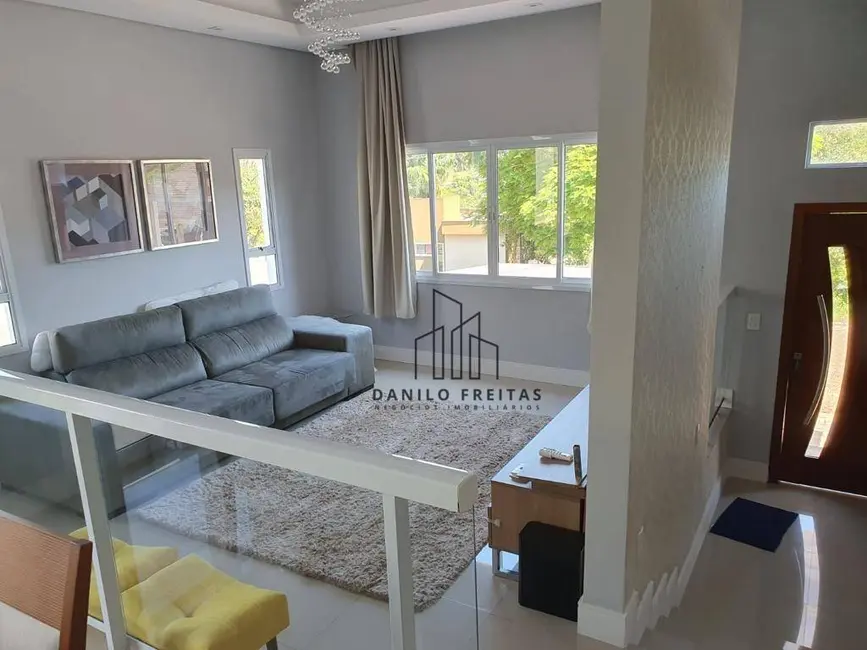 Casa de Condomínio com 3 quartos à venda, 640m2 em Condomínio Parque das Garças II, Atibaia - SP - imagem 8 Foto 8 de Casa de Condomínio com 3 quartos à venda, 640m2 em Condomínio Parque das Garças II, Atibaia - SP