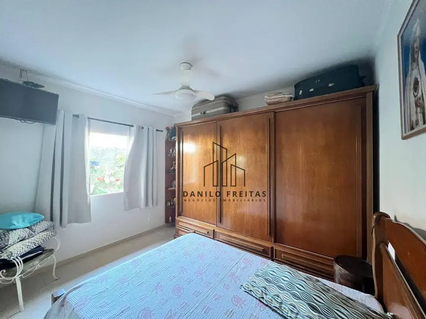 Foto 9 de Casa com 3 quartos à venda, 300m2 em Jardim Alvinópolis, Atibaia - SP