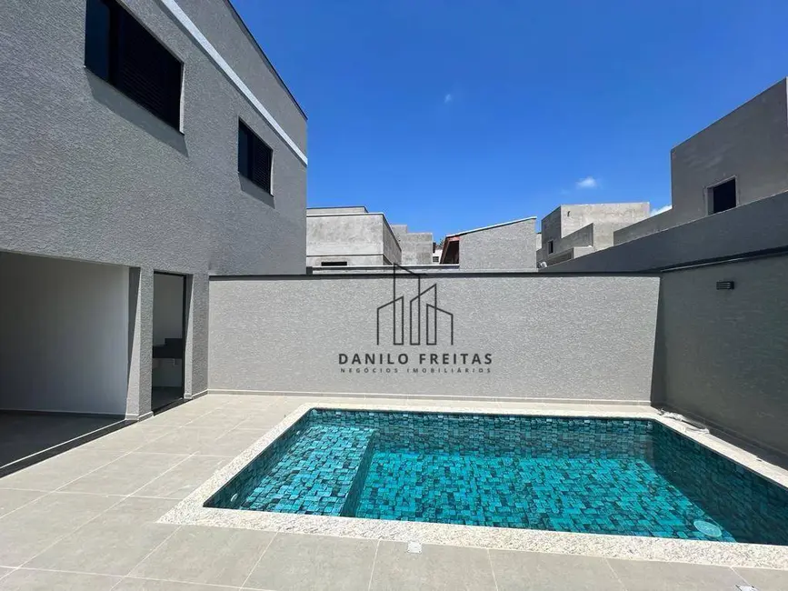 Foto 9 de Casa com 3 quartos à venda, 252m2 em Vila Petrópolis, Atibaia - SP