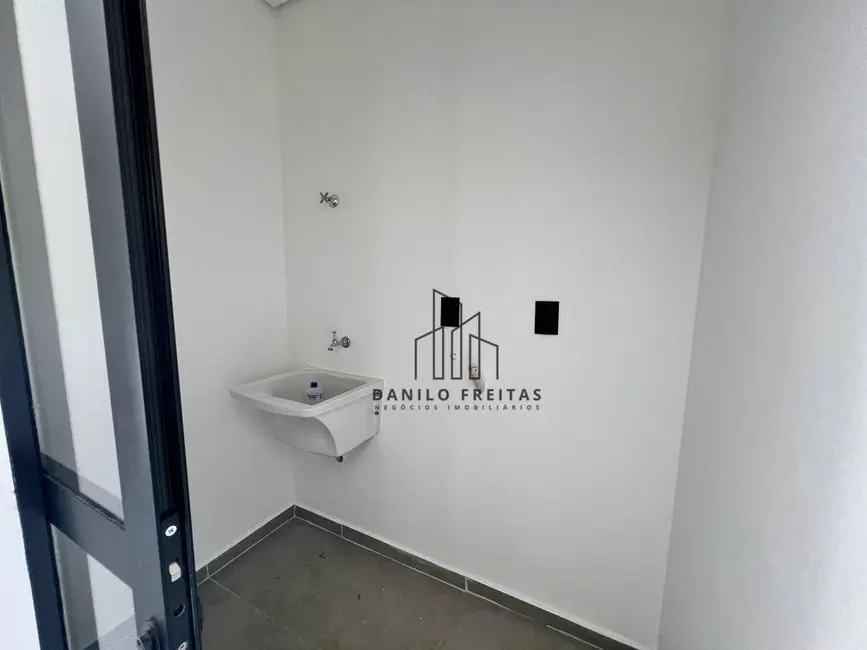 Foto 6 de Casa com 3 quartos à venda, 252m2 em Vila Petrópolis, Atibaia - SP
