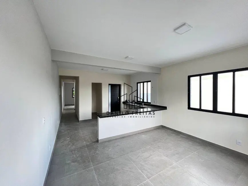 Foto 3 de Casa com 3 quartos à venda, 150m2 em Jardim Maristela, Atibaia - SP