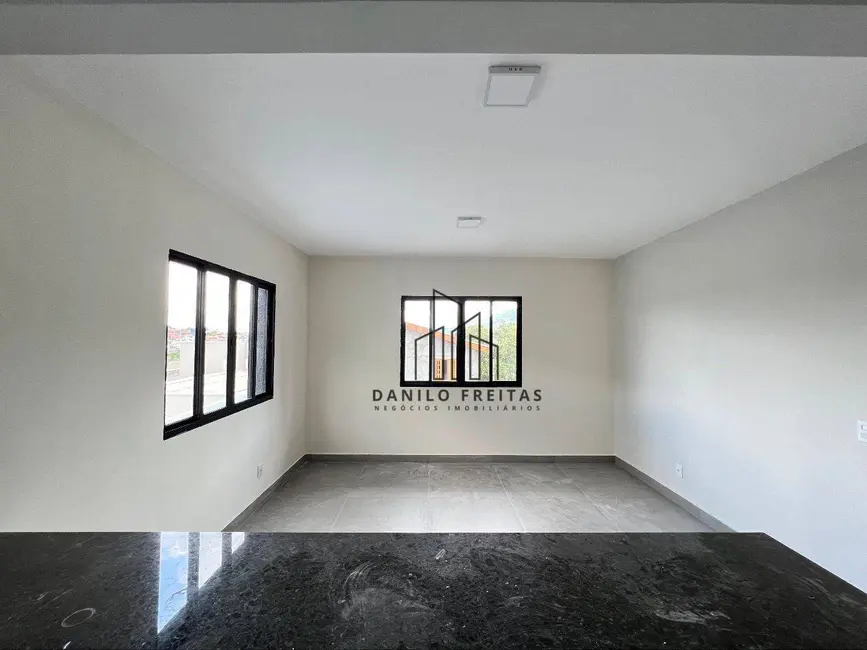 Foto 6 de Casa com 3 quartos à venda, 150m2 em Jardim Maristela, Atibaia - SP