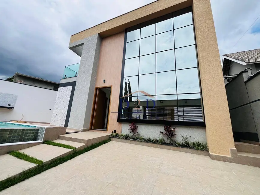 Casa com 3 quartos à venda, 253m2 em Jardim Paulista, Atibaia - SP - imagem 3 Foto 3 de Casa com 3 quartos à venda, 253m2 em Jardim Paulista, Atibaia - SP