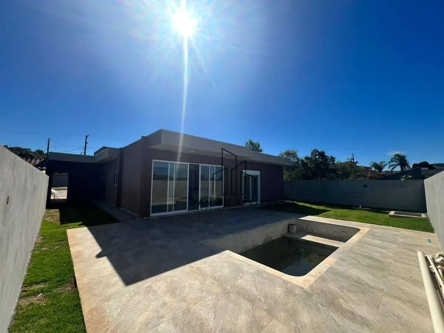 Foto 4 de Casa de Condomínio com 3 quartos à venda, 510m2 em Jardim Shangri-Lá, Atibaia - SP