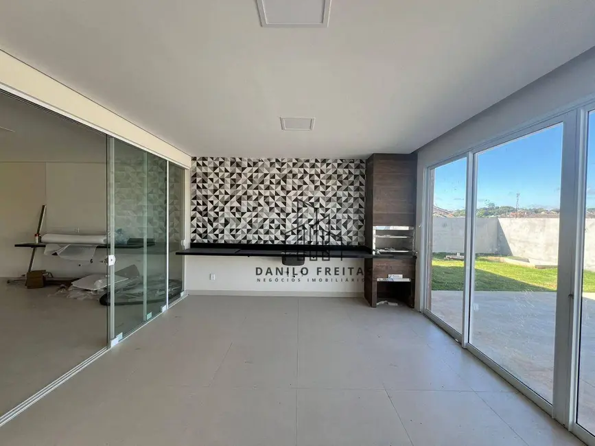 Foto 8 de Casa de Condomínio com 3 quartos à venda, 510m2 em Jardim Shangri-Lá, Atibaia - SP