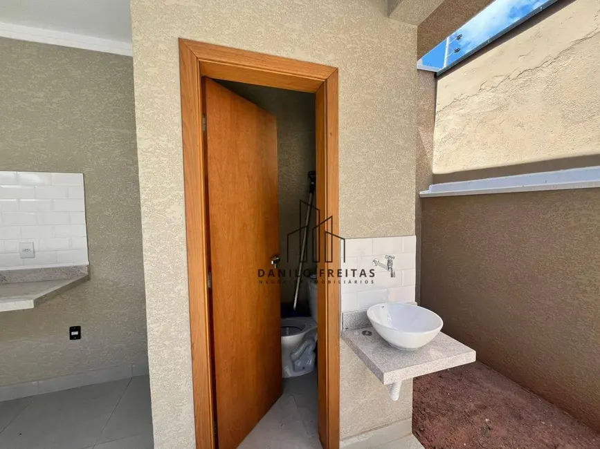 Foto 5 de Casa com 2 quartos à venda, 186m2 em Atibaia - SP