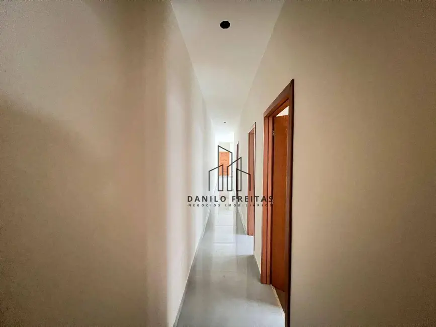 Foto 6 de Casa com 3 quartos à venda, 180m2 em Jardim dos Pinheiros, Atibaia - SP