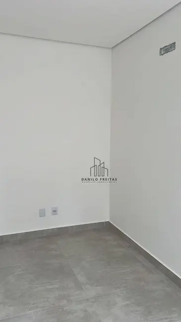 Foto 3 de Casa com 3 quartos à venda, 180m2 em Jardim dos Pinheiros, Atibaia - SP