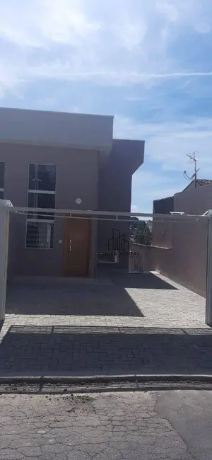 Foto 2 de Casa com 3 quartos à venda, 150m2 em Jardim Tapajós, Atibaia - SP
