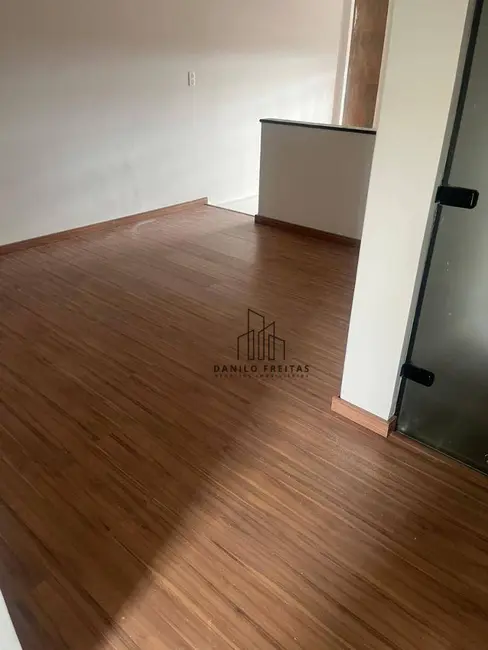 Foto 8 de Casa com 3 quartos à venda, 300m2 em Jardim Imperial, Atibaia - SP