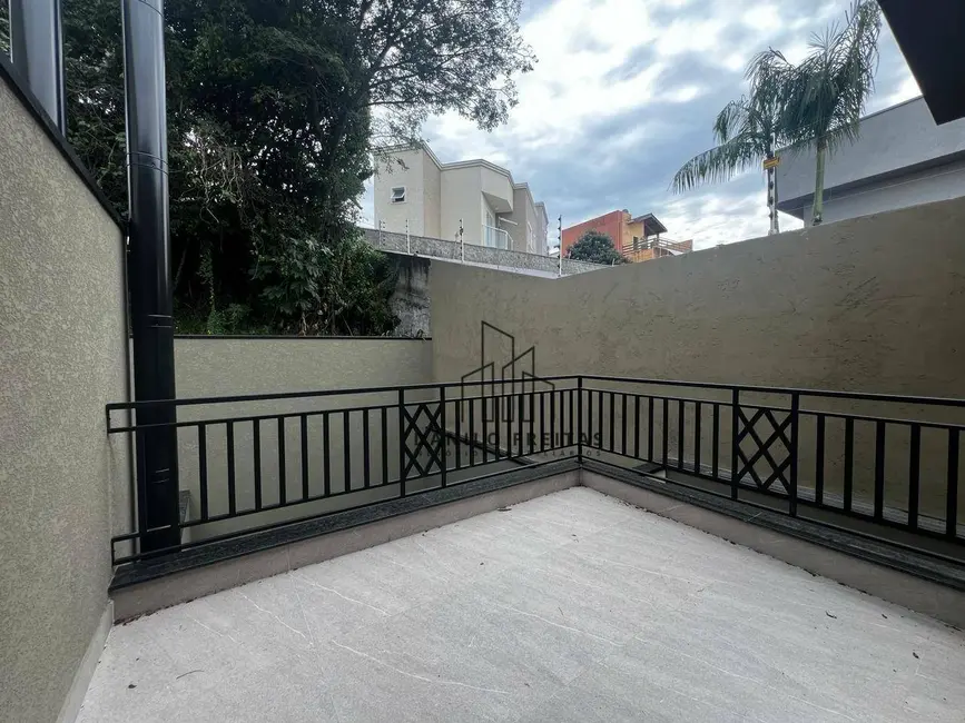 Foto 6 de Casa com 3 quartos à venda, 175m2 em Jardim do Lago, Atibaia - SP