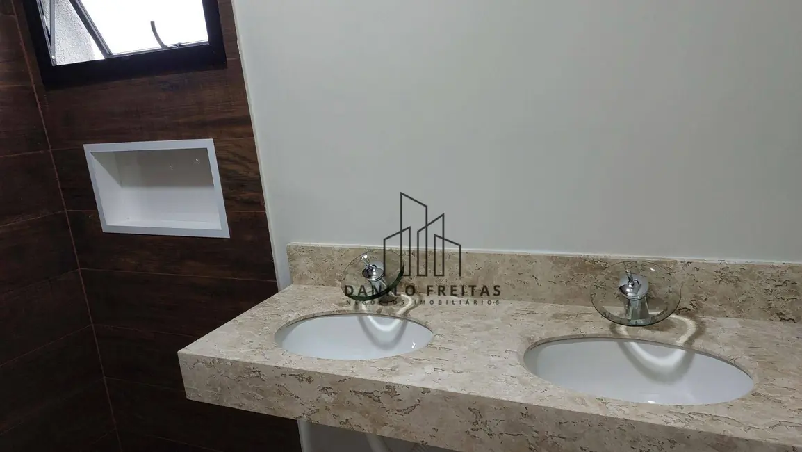 Casa de Condomínio com 3 quartos à venda, 800m2 em Condomínio Residencial Shamballa III, Atibaia - SP - imagem 3 Foto 3 de Casa de Condomínio com 3 quartos à venda, 800m2 em Condomínio Residencial Shamballa III, Atibaia - SP