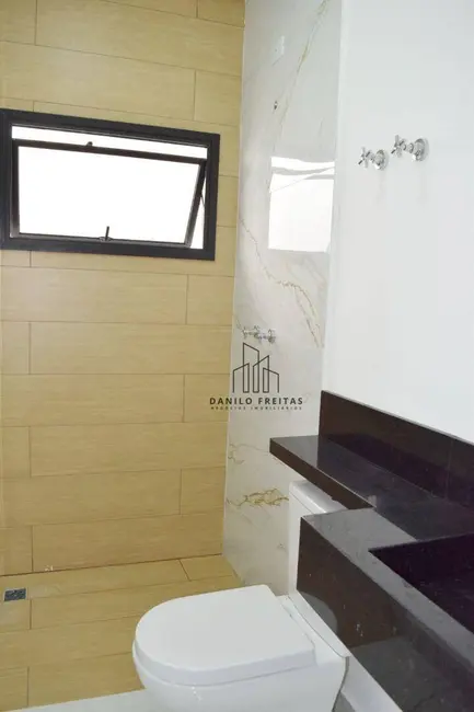 Foto 6 de Casa de Condomínio com 3 quartos à venda, 800m2 em Atibaia - SP