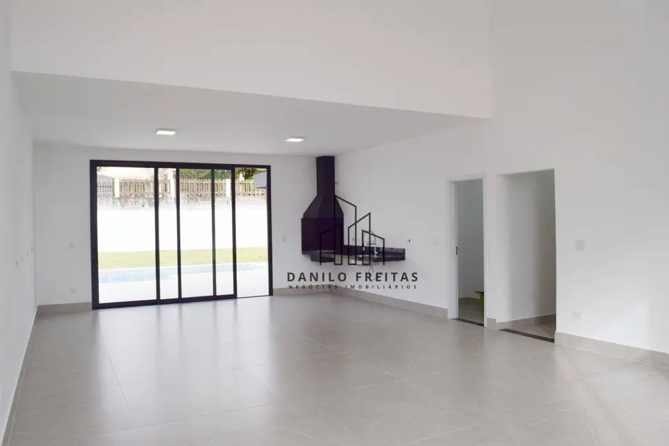 Foto 8 de Casa de Condomínio com 3 quartos à venda, 800m2 em Atibaia - SP