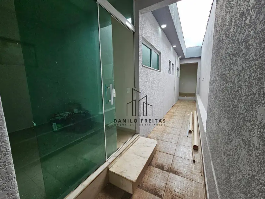 Casa com 2 quartos à venda, 175m2 em Atibaia - SP - imagem 4 Foto 4 de Casa com 2 quartos à venda, 175m2 em Atibaia - SP