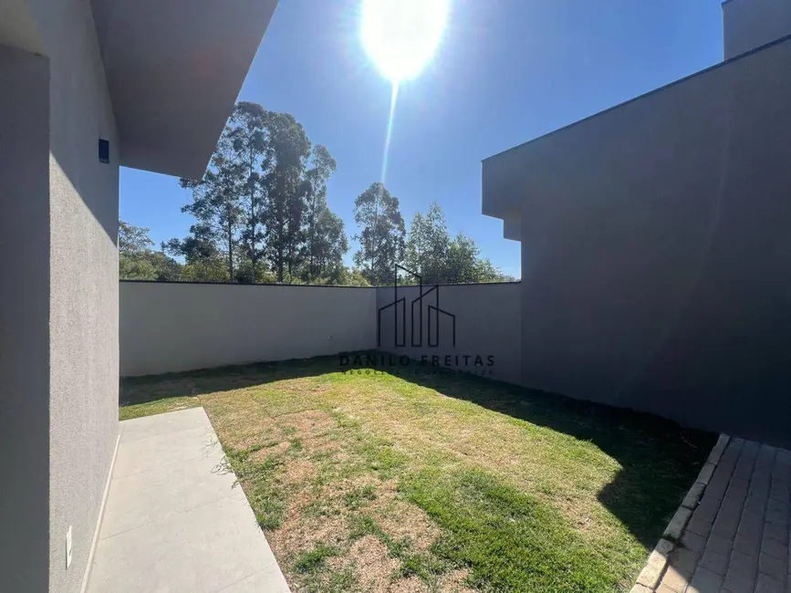 Casa de Condomínio com 3 quartos à venda, 253m2 em Atibaia - SP - imagem 9 Foto 9 de Casa de Condomínio com 3 quartos à venda, 253m2 em Atibaia - SP