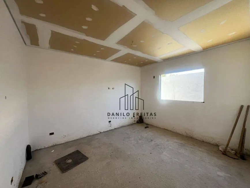 Foto 4 de Casa com 3 quartos à venda, 384m2 em Atibaia - SP