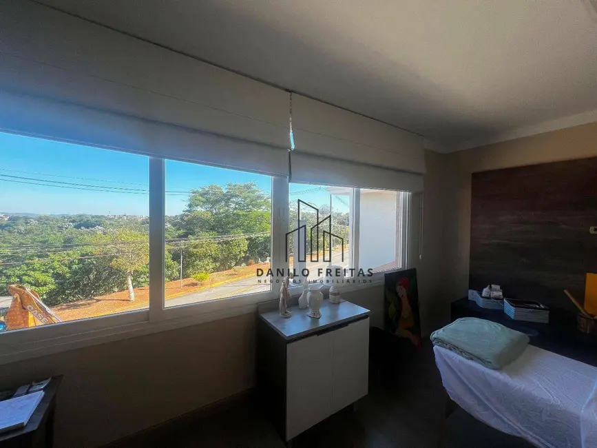 Foto 8 de Casa de Condomínio com 3 quartos à venda, 344m2 em Jardim do Lago, Atibaia - SP