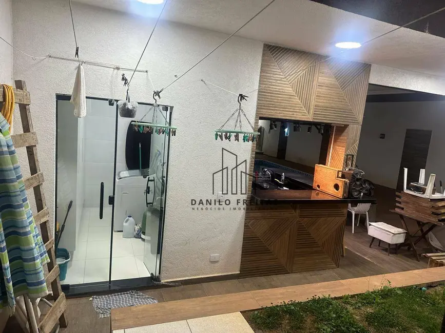 Foto 5 de Casa com 3 quartos à venda, 384m2 em Atibaia - SP