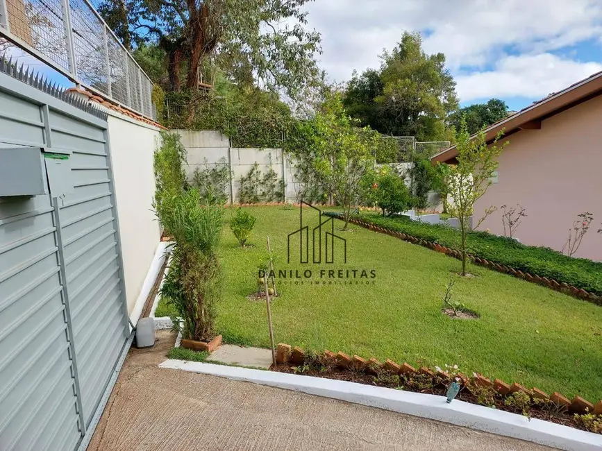 Foto 6 de Chácara com 5 quartos à venda, 1000m2 em Jardim Estância Brasil, Atibaia - SP