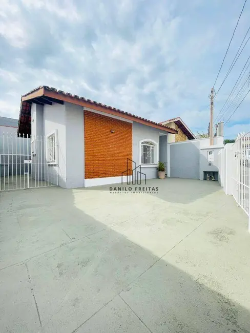 Foto 1 de Casa com 2 quartos à venda, 133m2 em Jardim Alvinópolis, Atibaia - SP