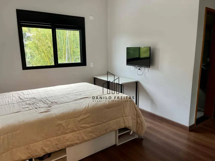 Casa de Condomínio com 3 quartos à venda, 332m2 em Atibaia - SP - imagem 7 Foto 7 de Casa de Condomínio com 3 quartos à venda, 332m2 em Atibaia - SP