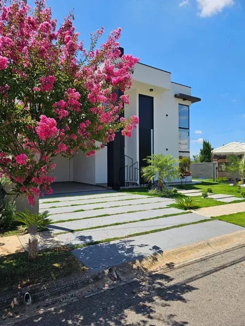 Casa de Condomínio com 3 quartos à venda, 322m2 em Atibaia - SP - imagem 2 Foto 2 de Casa de Condomínio com 3 quartos à venda, 322m2 em Atibaia - SP