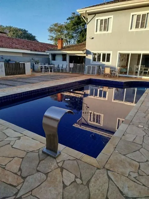 Casa com 4 quartos à venda, 540m2 em Jardim Itaperi, Atibaia - SP - imagem 8 Foto 8 de Casa com 4 quartos à venda, 540m2 em Jardim Itaperi, Atibaia - SP