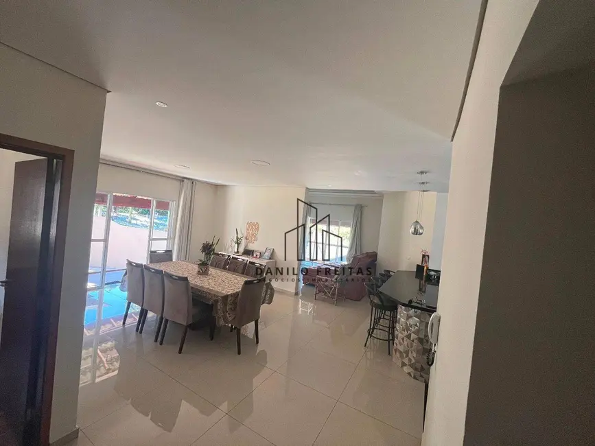 Foto 6 de Casa com 5 quartos à venda, 1000m2 em Braganca Paulista - SP