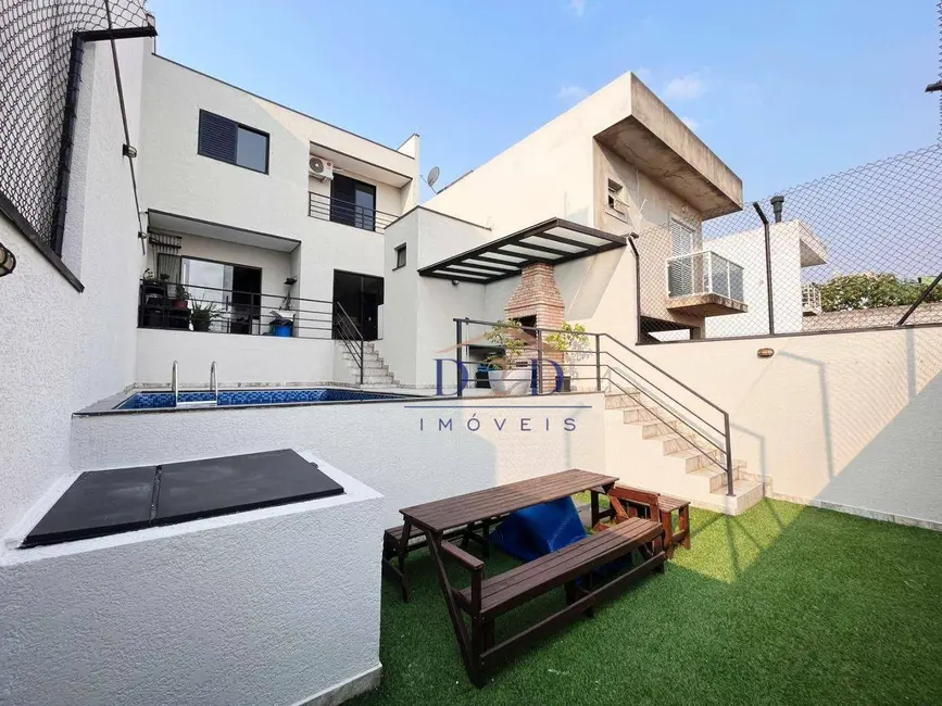 Foto 1 de Casa com 3 quartos à venda, 175m2 em Nova Cerejeira, Atibaia - SP