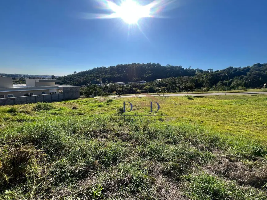Foto 1 de Terreno / Lote à venda, 702m2 em Itapetinga, Atibaia - SP