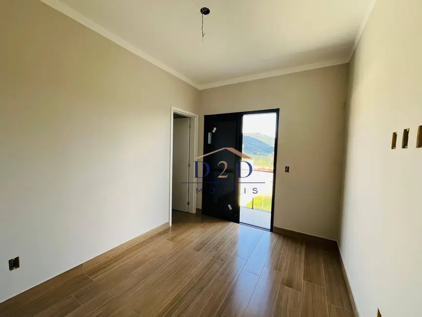 Foto 5 de Casa com 3 quartos à venda, 240m2 em Jardim dos Pinheiros, Atibaia - SP