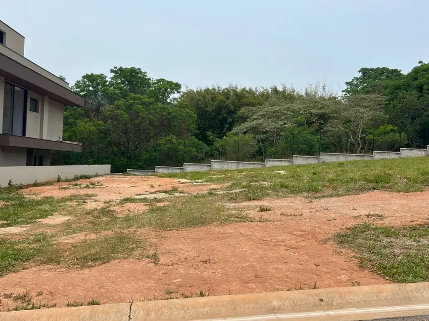 Foto 2 de Terreno / Lote à venda, 502m2 em Atibaia - SP
