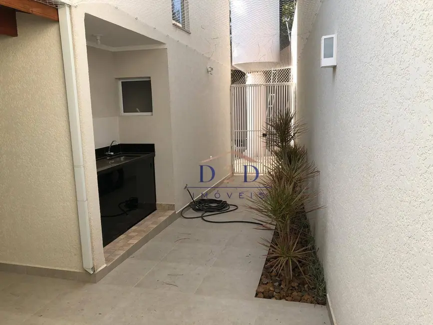 Foto 3 de Casa de Condomínio com 2 quartos à venda, 187m2 em Jardim Estância Brasil, Atibaia - SP