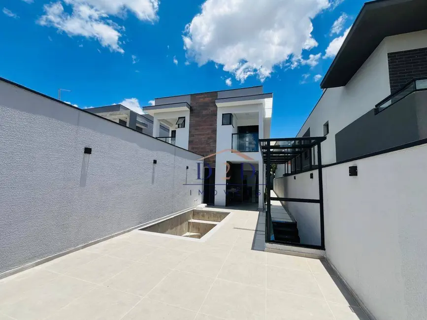 Foto 1 de Casa com 3 quartos à venda, 200m2 em Jardim do Lago, Atibaia - SP
