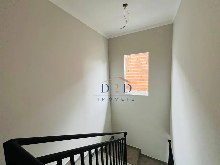 Foto 4 de Casa com 3 quartos à venda, 150m2 em Jardim Maristela, Atibaia - SP