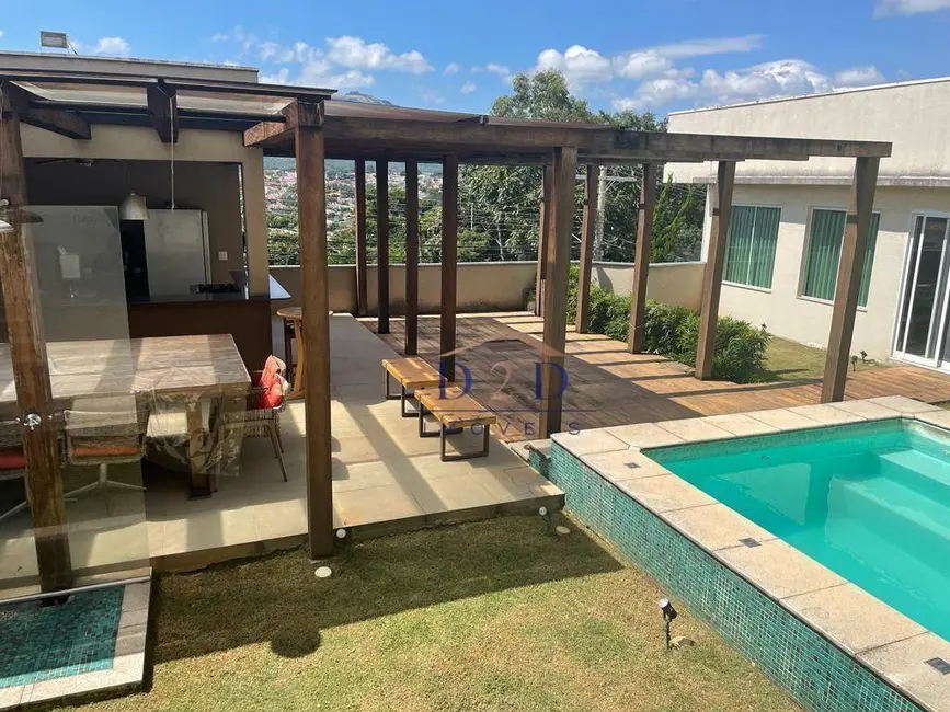 Foto 1 de Casa com 3 quartos à venda, 490m2 em Jardim do Lago, Atibaia - SP