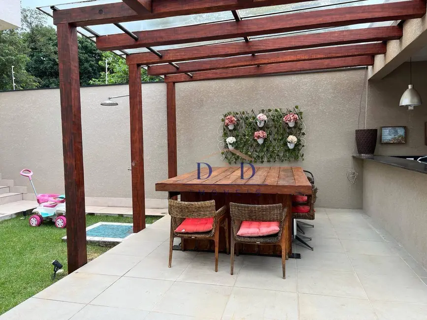 Foto 6 de Casa com 3 quartos à venda, 490m2 em Jardim do Lago, Atibaia - SP